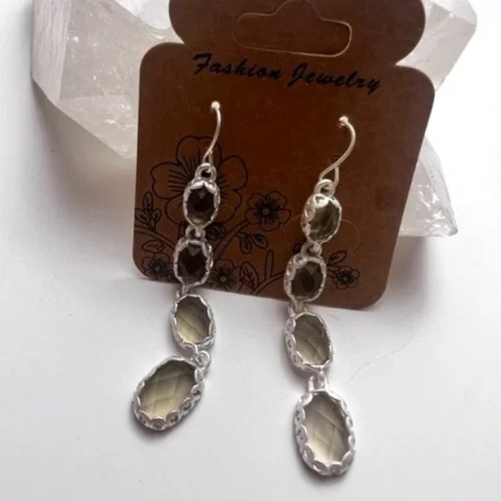 Fashion Dangle Silver Earrings
